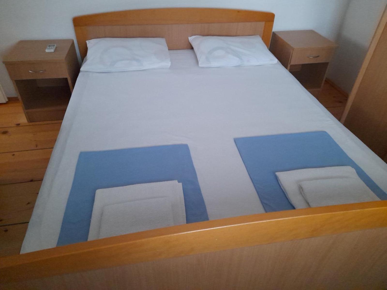 Anita Guest House Tivat Exteriör bild